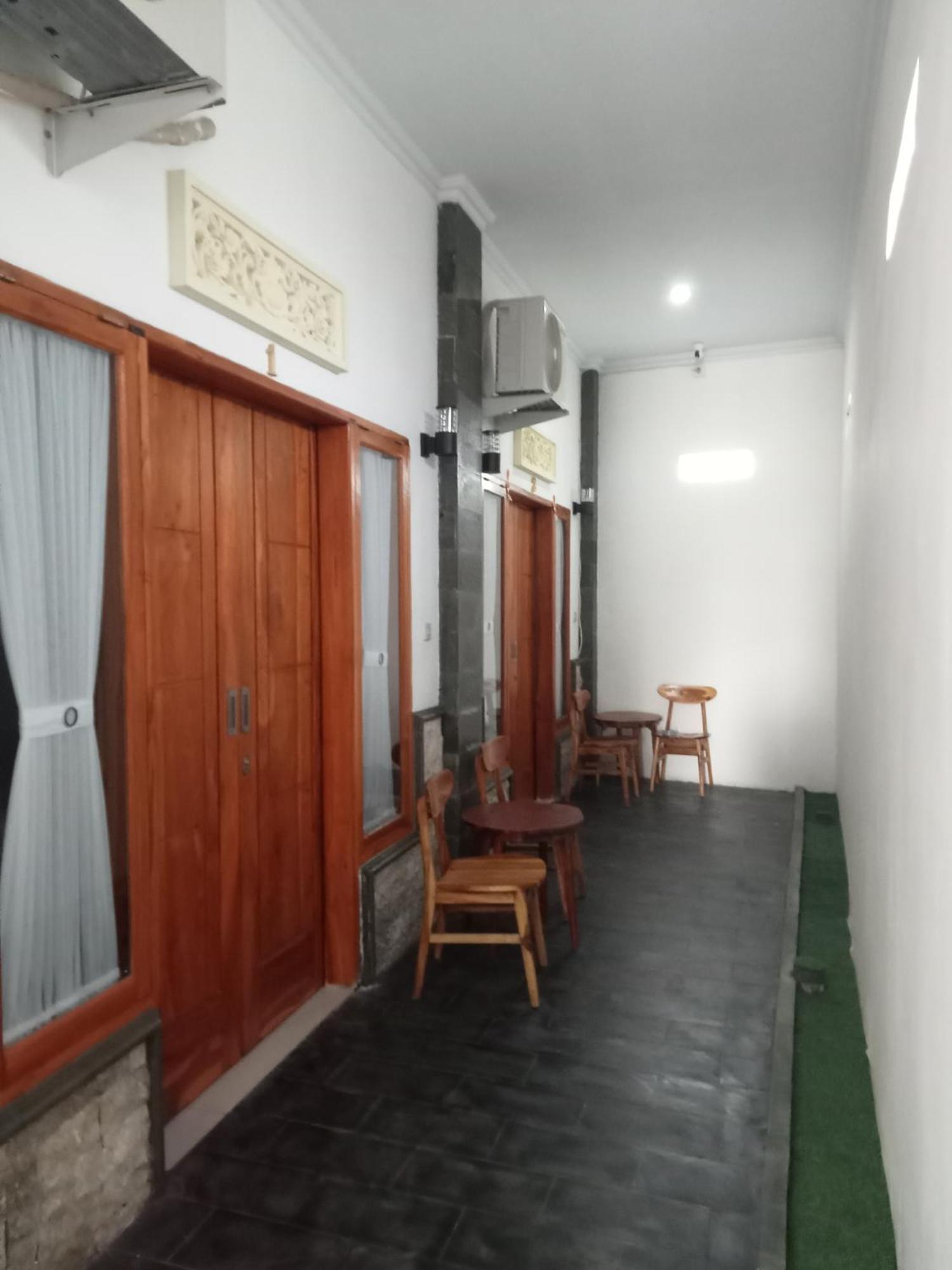 D'Transit Hotel Batununggul Exterior photo